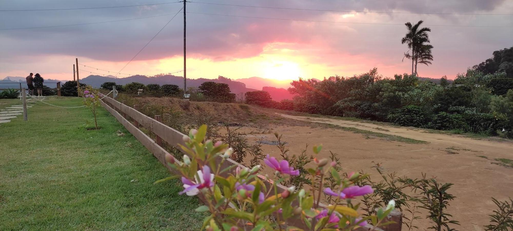 Chales Por Do Sol Caparaó Velho エクステリア 写真